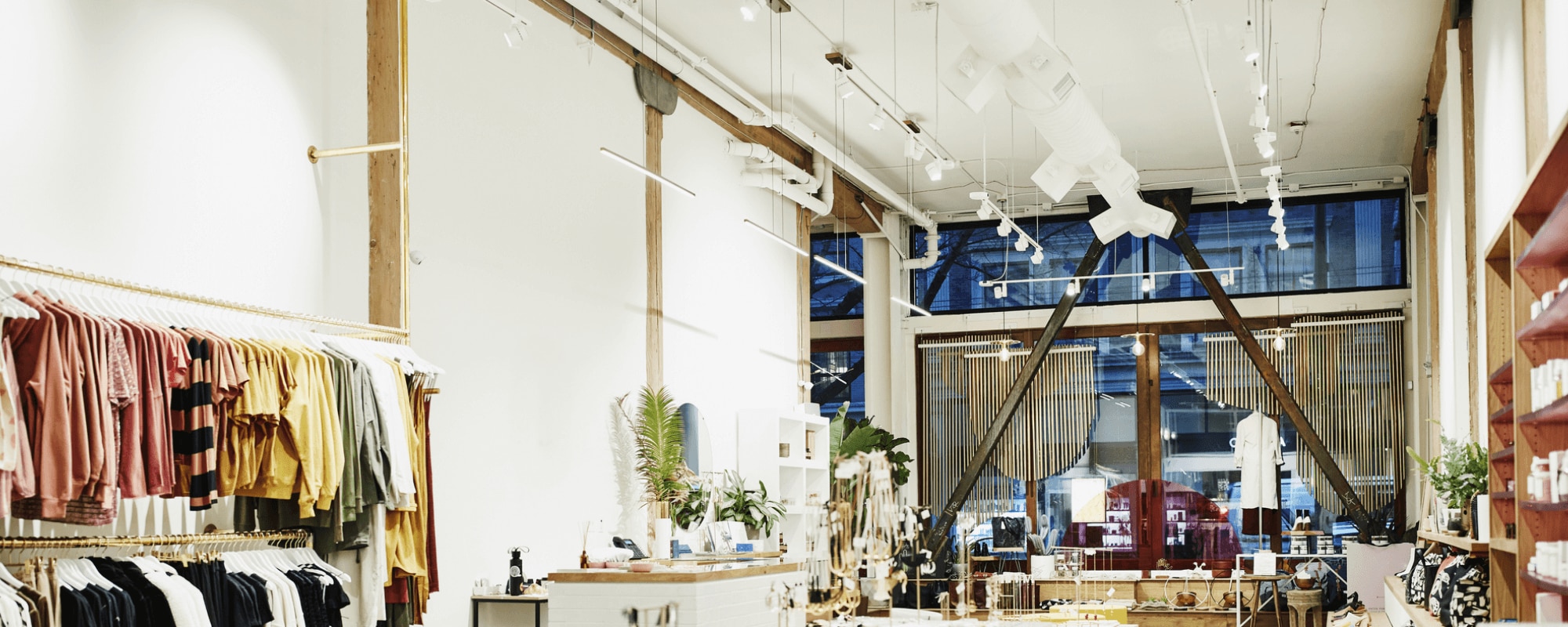 Wireless IoT Solutions for Commercial Lighting